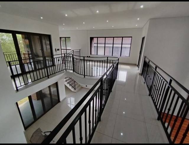 4 BEDROOM HOUSE FOR SALE IN IZINGA